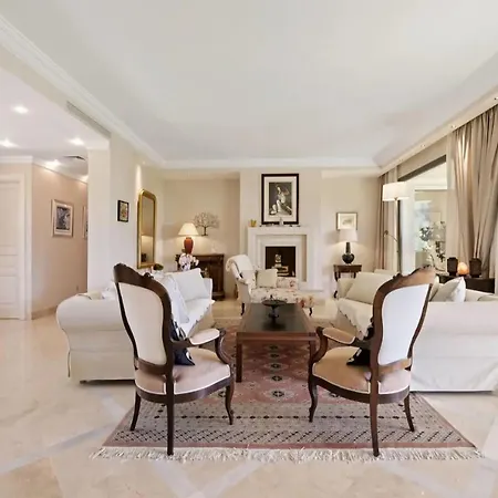 Villa Timeless Luxury In The Golden Mile Of Marbella Villa