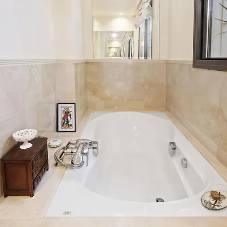 Villa Timeless Luxury In The Golden Mile Of Marbella Villa Marbella