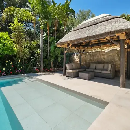 Villa Villa Timeless Luxury In The Golden Mile Of Marbella *