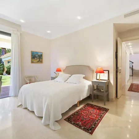 Villa Timeless Luxury In The Golden Mile Of Marbella Villa