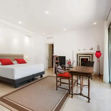 Villa Villa Timeless Luxury In The Golden Mile Of Marbella Marbella
